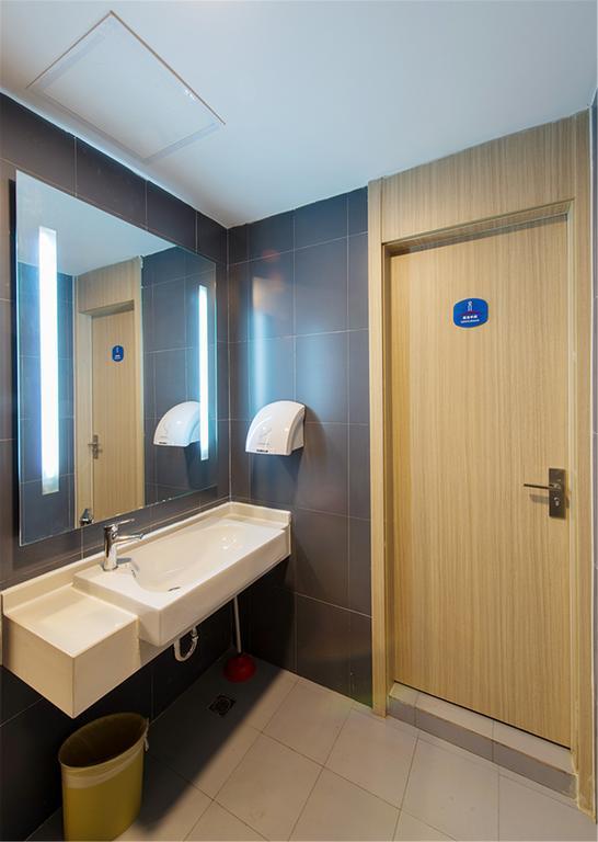 Hanting Express Zhengzhou Ruhe Road Екстер'єр фото